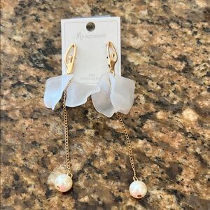 White Petal Drop Earrings with Gold Chain and Pearl